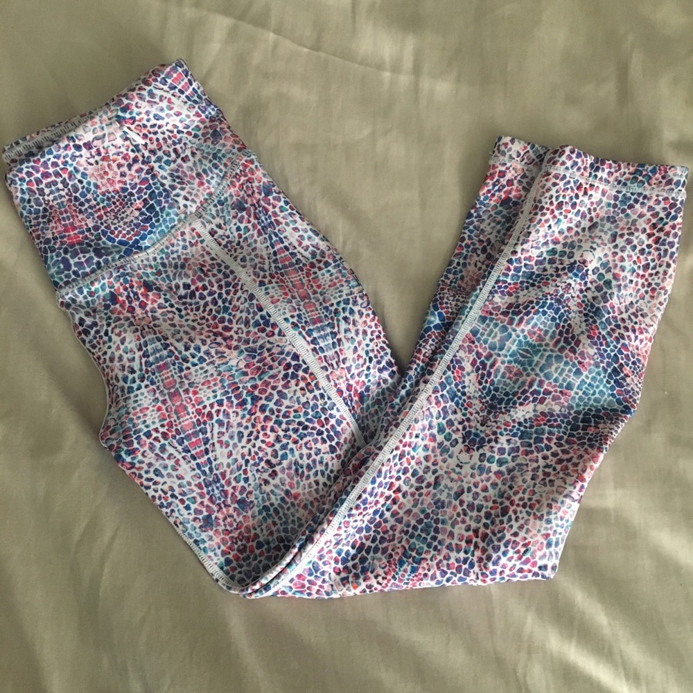 Calia Multi-Colored Cropped Leggings